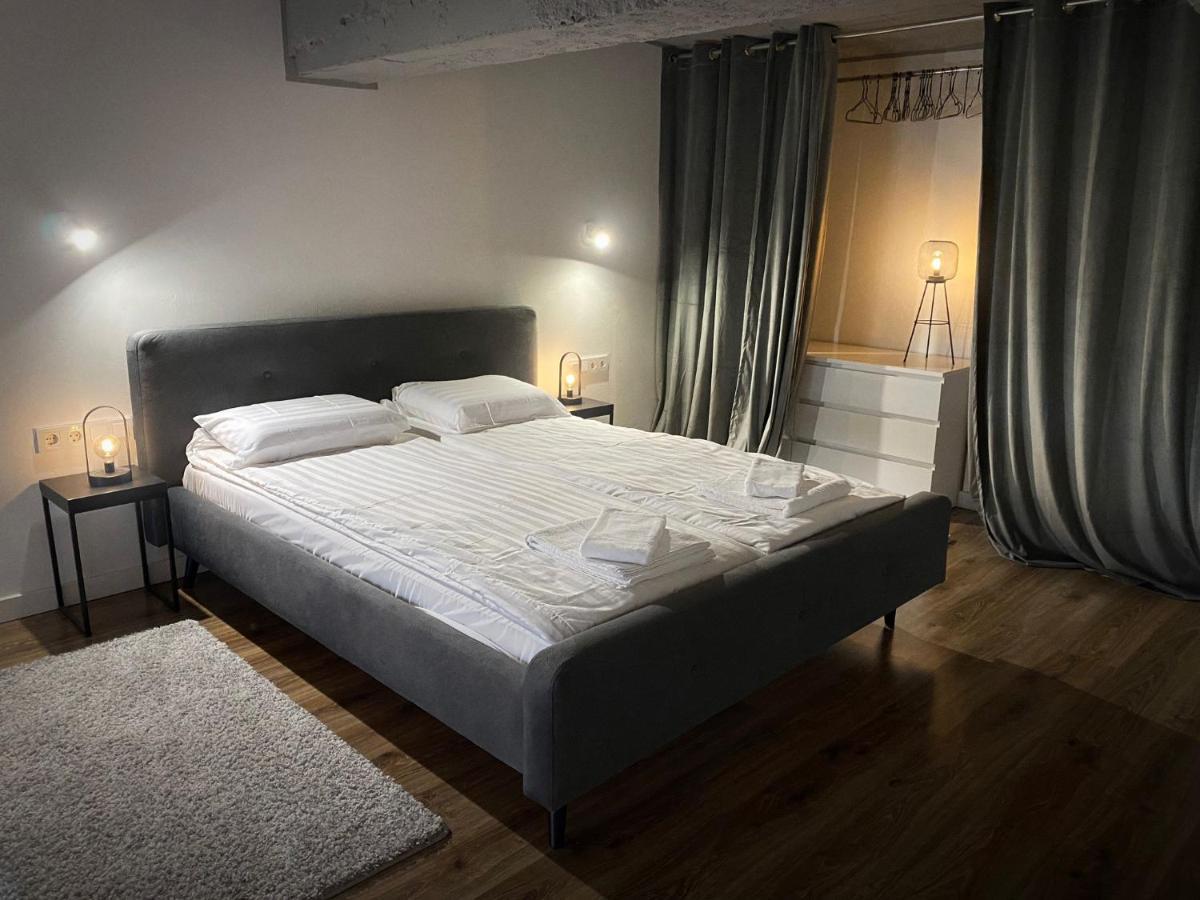 Radio City Loft - Apartment 420 Kaunas Buitenkant foto