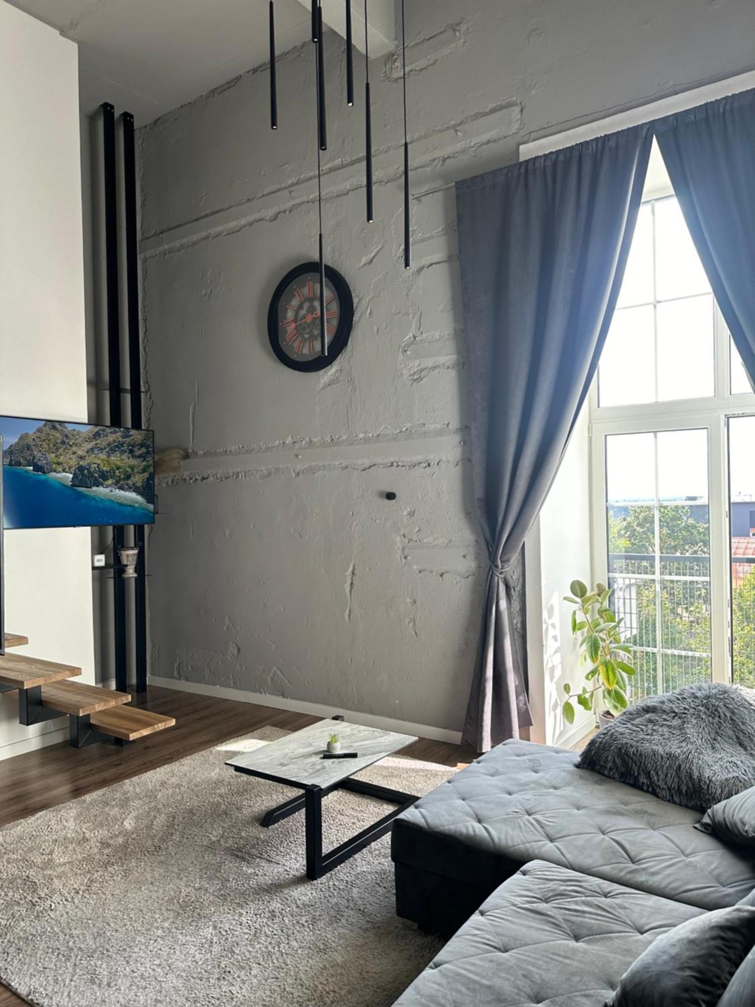 Radio City Loft - Apartment 420 Kaunas Buitenkant foto