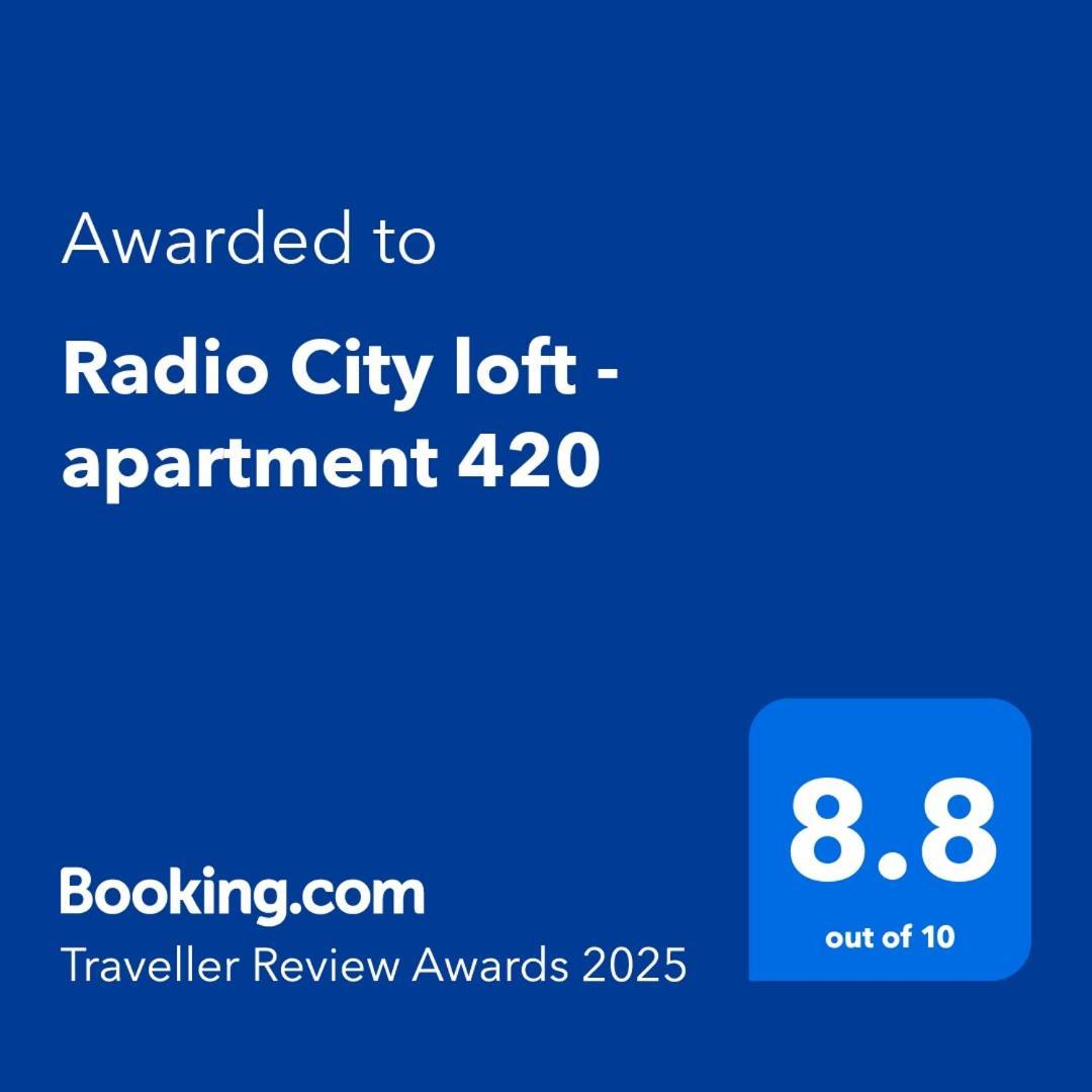 Radio City Loft - Apartment 420 Kaunas Buitenkant foto
